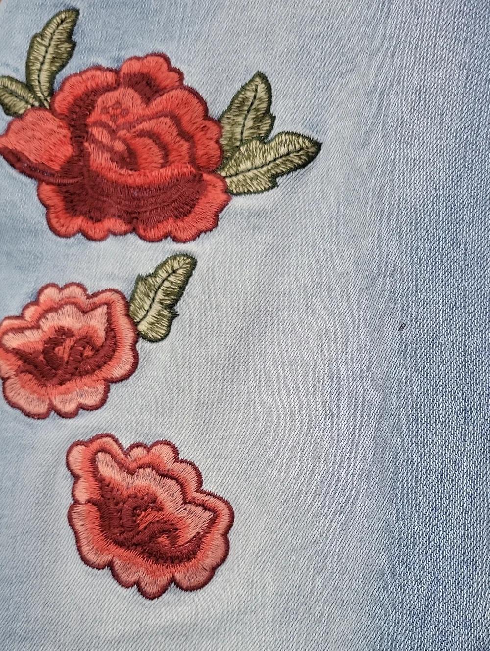 a.n.a Skinny Ankle Floral Embroidery Light Wash Denim Jeans Size 27